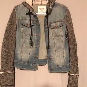 Women’s Jean Jacket